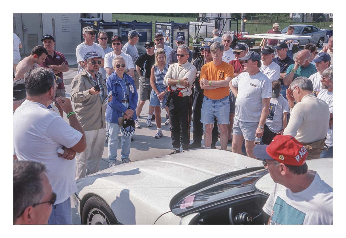 SVRA Race at the Base 2000