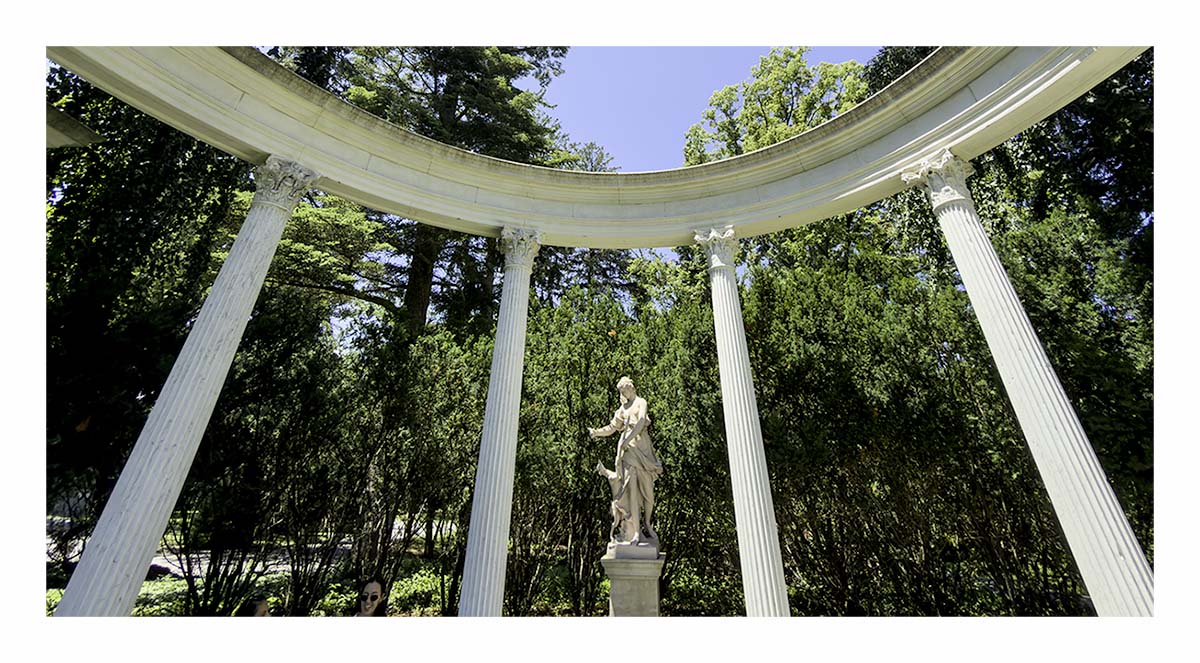 Westbury Gardens
