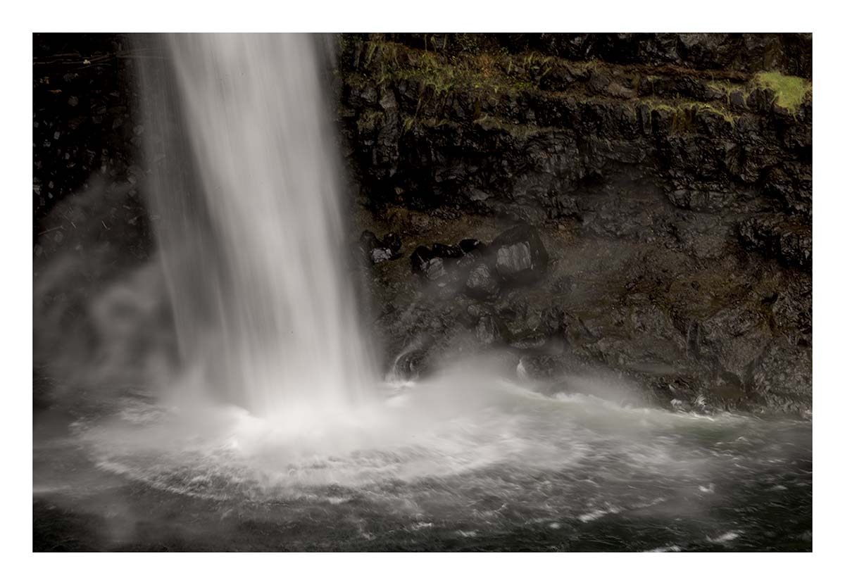 Rainbow Falls, Hilo, Hawaii