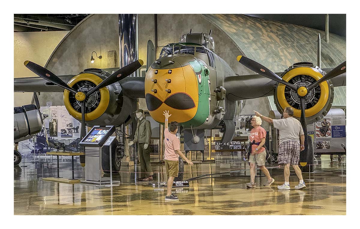 Air-Zoo Museum